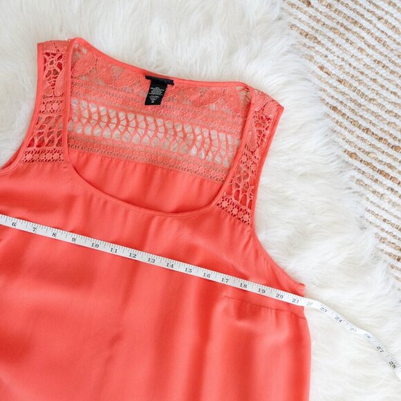 Torrid Top Sz 0 / 0X Coral Chiffon Tiered Layers Crochet Scoopneck Sleeveless - Picture 6 of 7